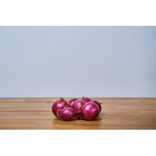 zwiebeln rot